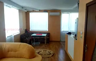 Къща в Ловеч, Троян