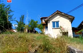 Къща в Ловеч, Троян