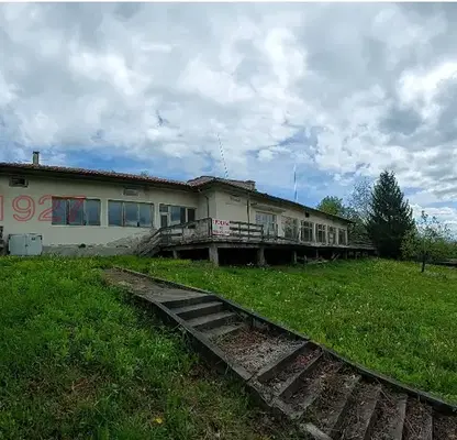 Снимка 4 — Къща в Ловеч, Троян