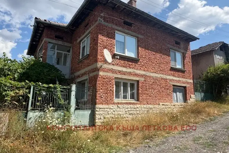 House in Oblast Lovech, Ugyrchin