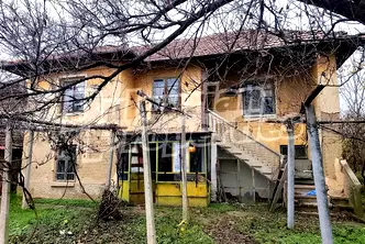 Къща в Ловеч, с. Александрово