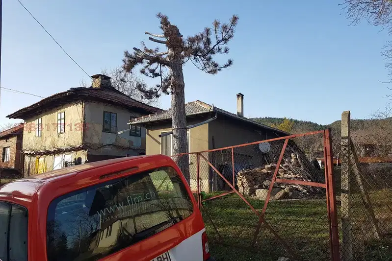 Къща в Ловеч, с. Балабанско