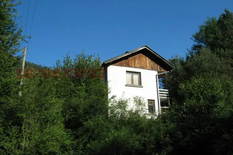 House in Oblast Lovech, Balkanec
