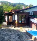 Къща в Ловеч, с. Бели Осъм