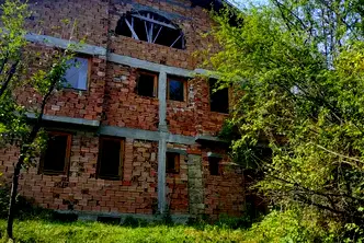 Къща в Ловеч, с. Бели Осъм