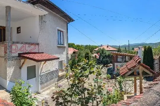 House in Oblast Lovech, Borima