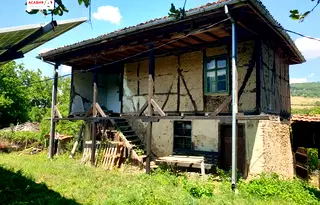 Къща в Ловеч, с. Българене