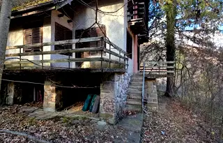 Къща в Ловеч, с. Черни Осъм