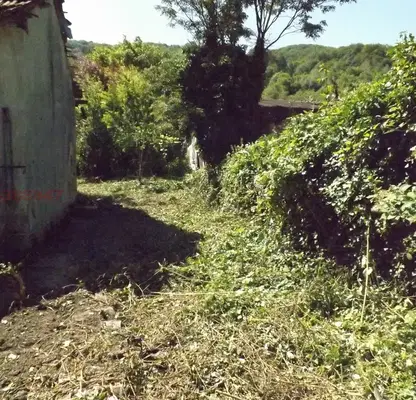 Снимка 3 — Къща в Ловеч, с. Чифлик