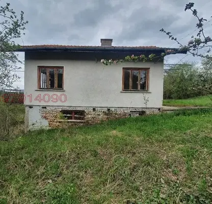 Снимка 4 — Къща в Ловеч, с. Добревци