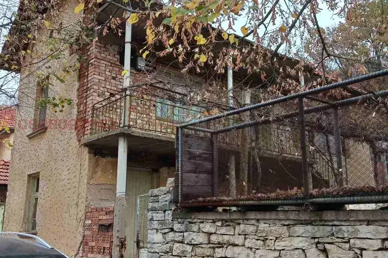 House in Oblast Lovech, Dragana
