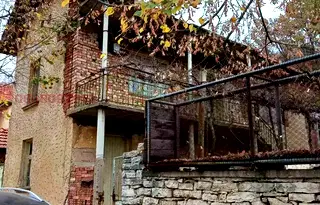 Къща в Ловеч, с. Драгана