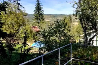 Къща в Ловеч, с. Дълбок дол
