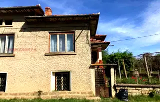 Къща в Ловеч, с. Голец