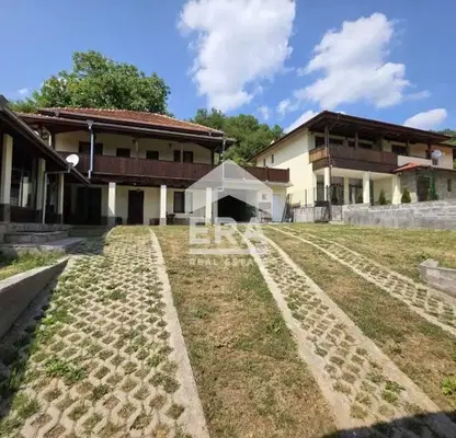 Photo 5 — House in Oblast Lovech, Golyam Izvor