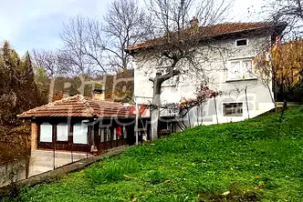 Къща в Ловеч, с. Голям извор
