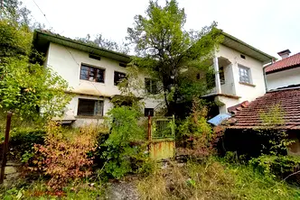 Къща в Ловеч, с. Голям извор