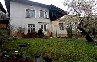 Къща в Ловеч, с. Голям извор