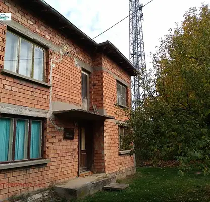 Снимка 2 — Къща в Ловеч, с. Голяма Желязна