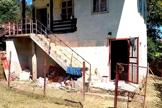 Къща в Ловеч, с. Голяма Желязна