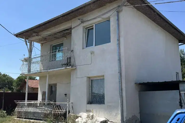 House in Oblast Lovech, Goran