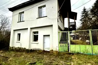 Къща в Ловеч, с. Горно трапе