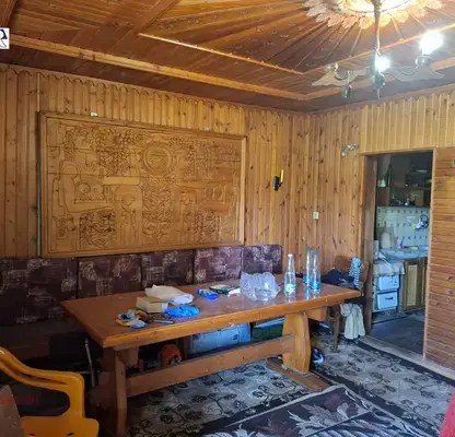 Снимка 5 — Къща в Ловеч, с. Гумощник