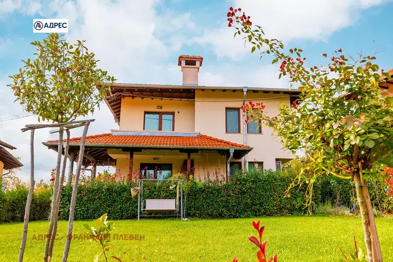 House in Oblast Lovech, Gumoshtnik