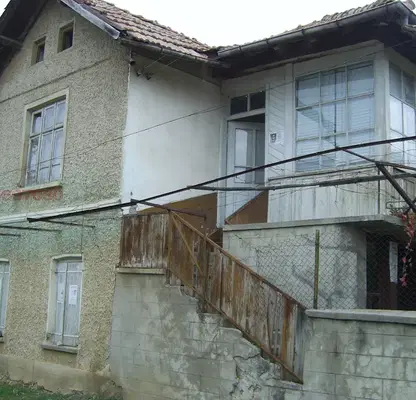 Photo 3 — House in Oblast Lovech, Hlevene