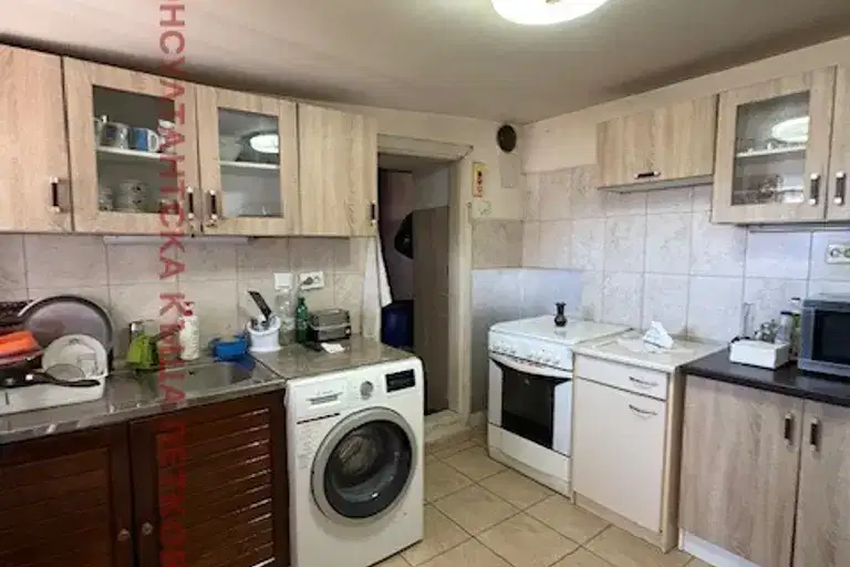 House in Oblast Lovech, Lisec
