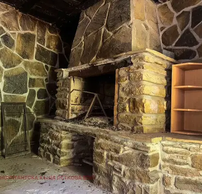 Снимка 5 — Къща в Ловеч, с. Малиново