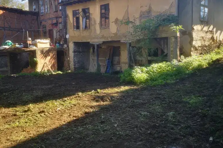 House in Oblast Lovech, Oreshak