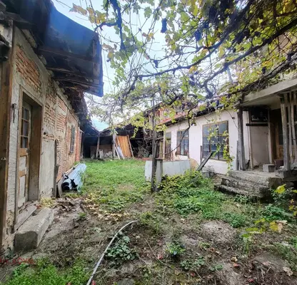 Снимка 4 — Къща в Ловеч, с. Орешак