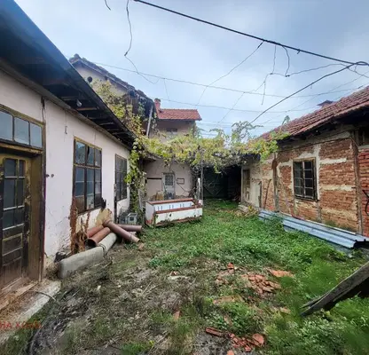 Снимка 5 — Къща в Ловеч, с. Орешак