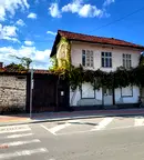Къща в Ловеч, с. Орешак