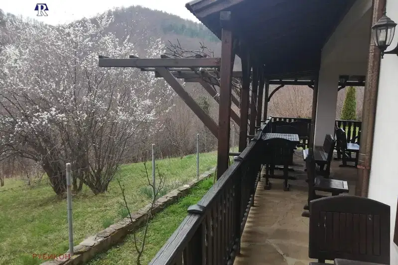 Къща в Ловеч, с. Орешак