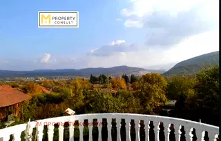 Къща в Ловеч, с. Пещерна