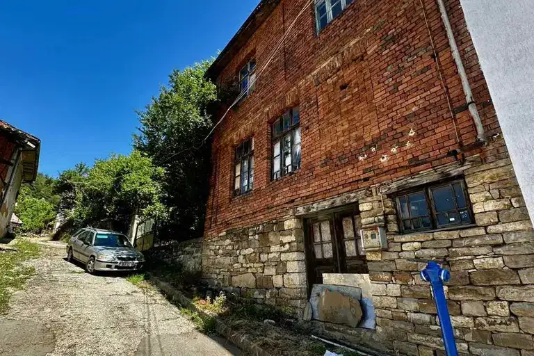 House in Oblast Lovech, Shipkovo