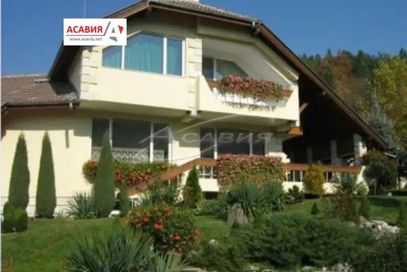 House in Oblast Lovech, Slivek