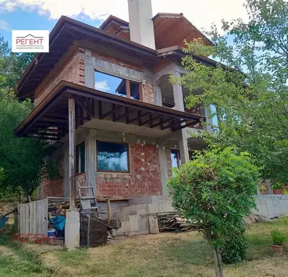 Снимка 4 — Къща в Ловеч, с. Сливек