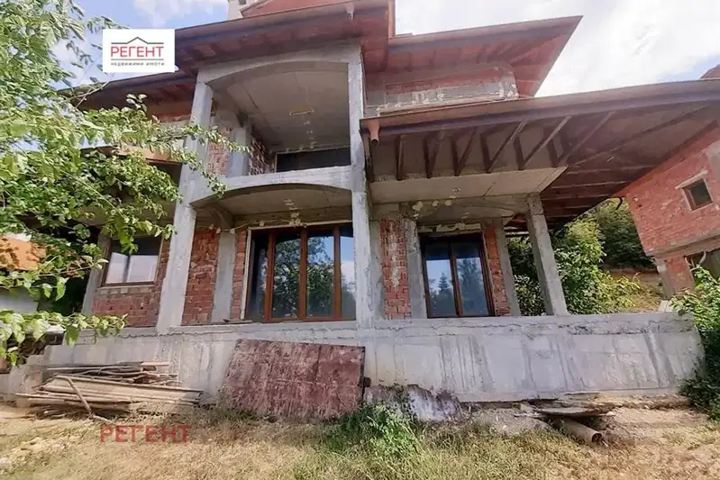 House in Oblast Lovech, Slivek