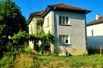 Къща в Ловеч, с. Сопот