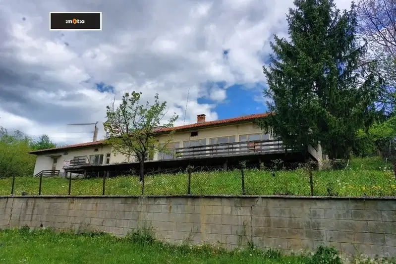 House in Oblast Lovech, Terziisko
