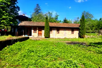 Къща в Ловеч, с. Терзийско
