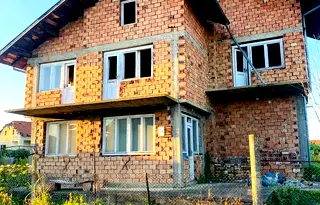 Къща в Ловеч, с. Торос