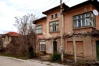 Къща в Ловеч, с. Владиня