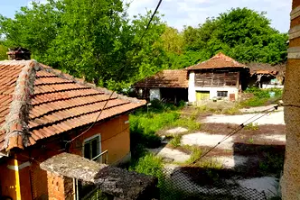 Къща в Ловеч, с. Владиня