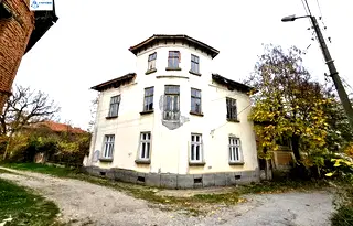 Къща в Ловеч, с. Ъглен