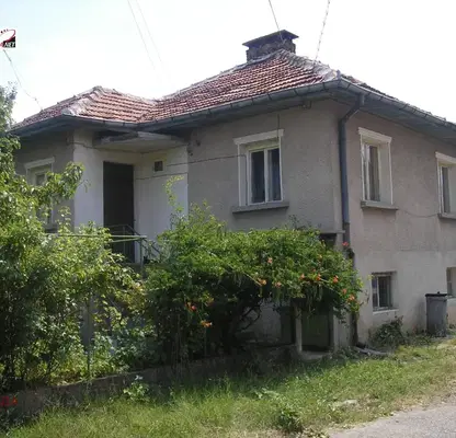 Снимка 4 — Къща в Монтана, Берковица