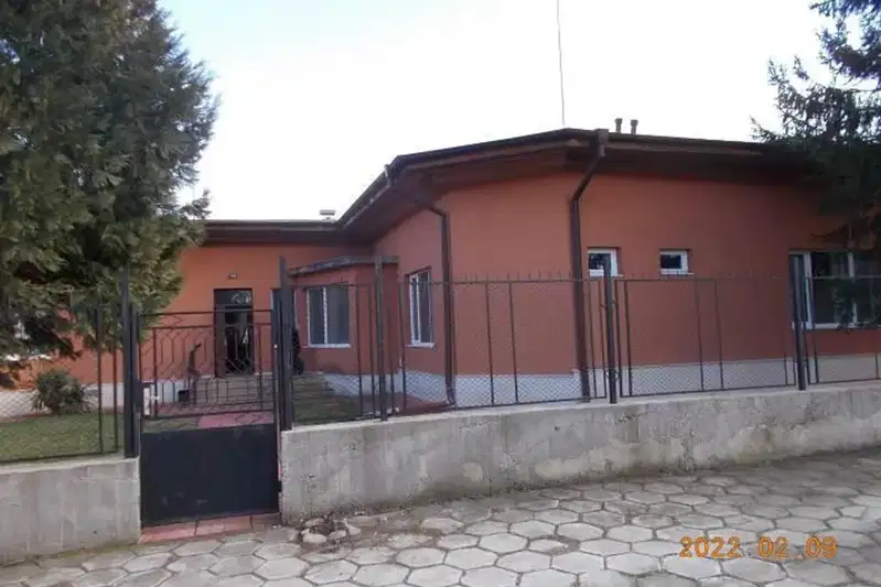 House in Oblast Montana, Berkovica
